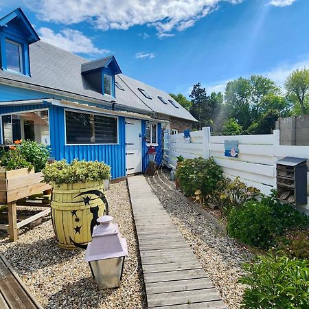 La Petite Maison En Bois Bleue Кибервиль Экстерьер фото